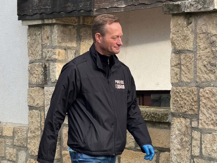 МАФИЯТА В ПАГОНИ УДАРИ! ДЪРЖАВАТА ОБЯВИ ВОЙНА НА НЕПОКОРНИТЕ В НЕОФИТ РИЛСКИ