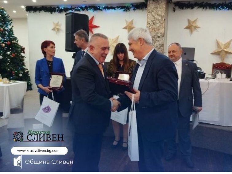 6c6f6c4c-8cd7-4dc9-ac32-0dcf981d503f-3 Стефан Радев получи национални награди за образование — но каква е реалната картина в Сливен?