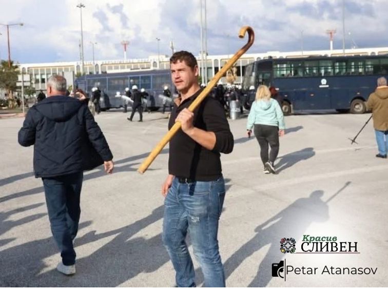 ad7c304c-66dc-4cf2-8448-8b4324ae95ba