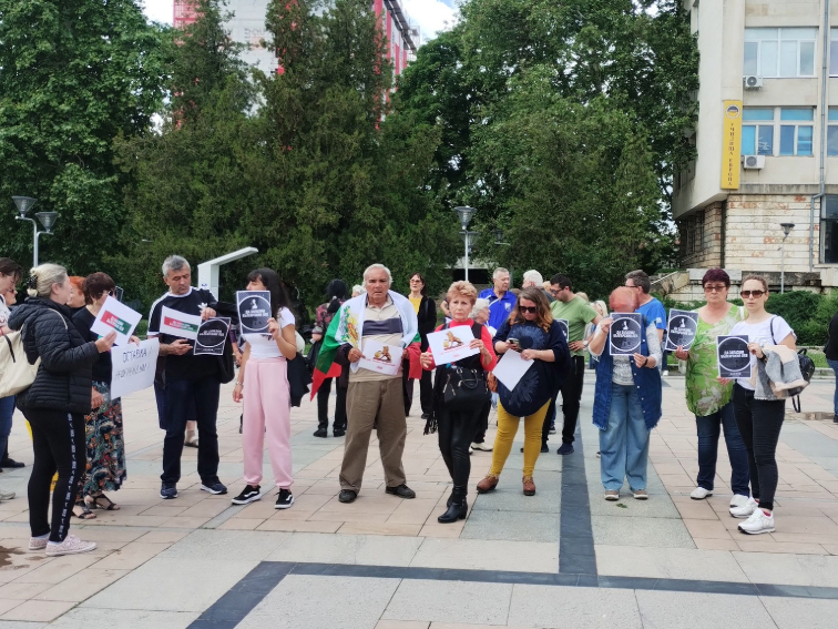 И Попово се включи в националните протести с искане за референдум