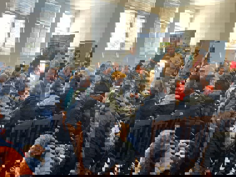 6f2aa579-0554-4b47-a0a8-f9085a92ef9d