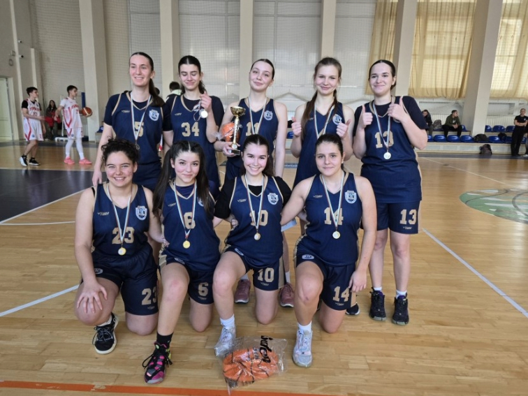91cf3bf9-ce59-4857-910c-956334186b97 Първа ЕГ триумфира в баскетболния турнир за девойки VIII–X клас