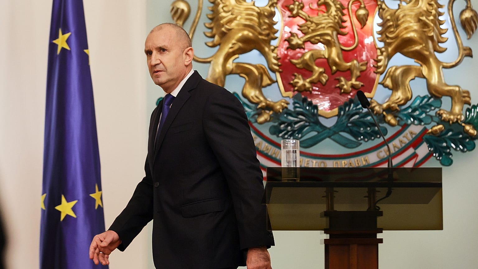 Bulgarian president resigns, seeks to become prime minister | Euronews