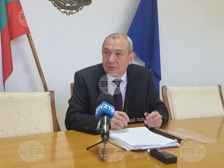 7f578e85-f05e-4aa8-87f3-391e4184c5c8-1 Новият областен управител Иван Петков събира депутати и кметове от Плевенска област
