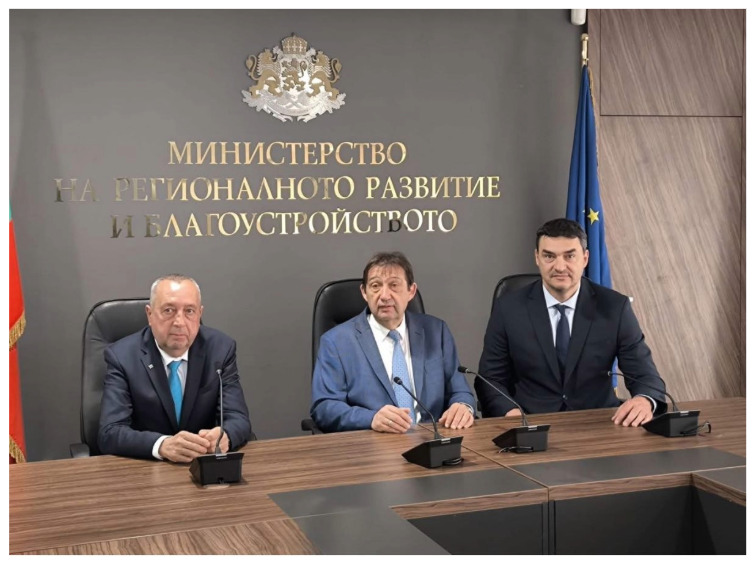 92557718-f7b4-4711-9026-7bcf3300902d Правителството ускорява работата по Околовръстния път на Пловдив и водоснабдяването от каскада „Доспат–Въча“